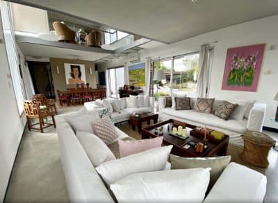 Rincón del Indio | Casa #9244 Espectacular Casa en Rincón del Indio, Punta del Este. Se vende con todos los muebles. Imp