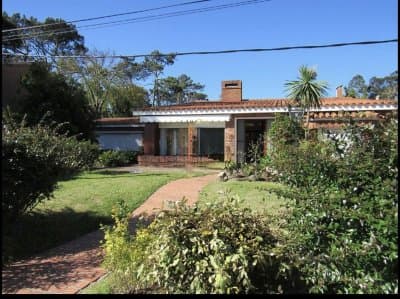 Casa, 3 dormitorios, 2 baños,